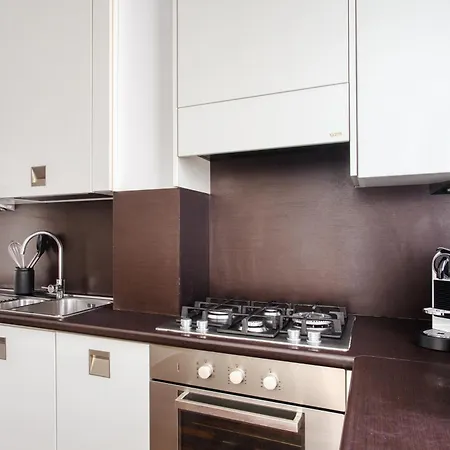 Just Urban - Elegant 1-br In Porta Romana - Duomo 4 Min By M3 Mailand